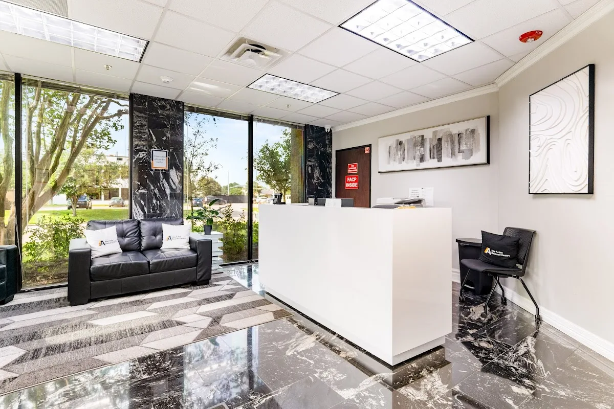 Into Action Recovery Centers - 사진 2