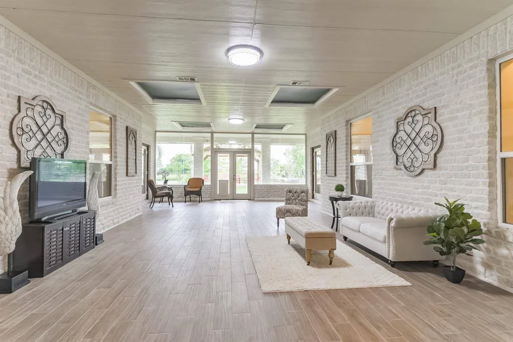 Houston Women's Rehab - Photo 4