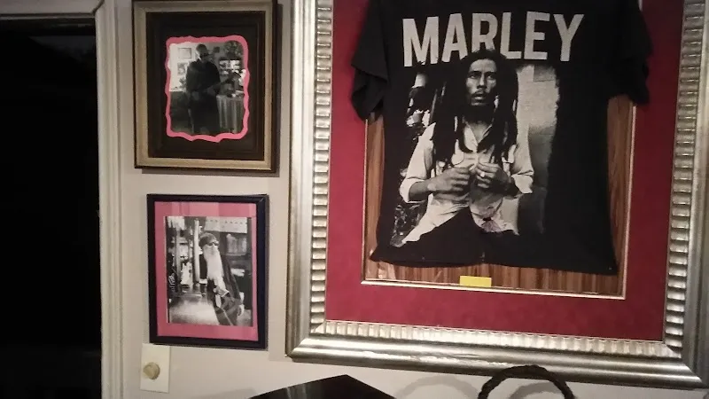 33rd Street Group - Photo 5