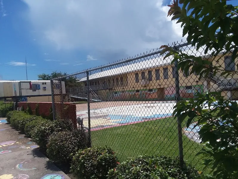 St Vincent's House - Photo 3