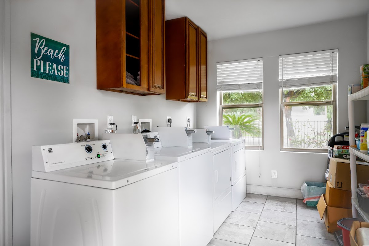 Emancipation House - Men’s Sober Home - Photo 6